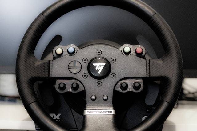 Best PC Racing Wheel With Clutch and Shifter